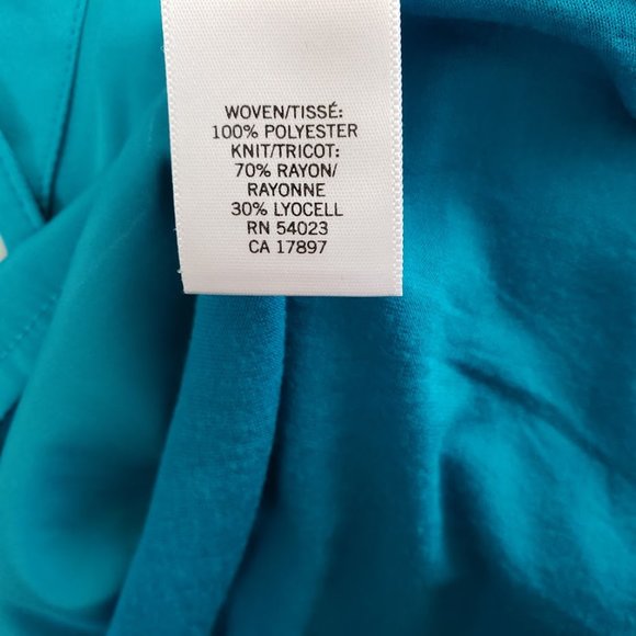 Banana Republic Roll Tab Utility Popover Shirt - Medium - Picture 7 of 7